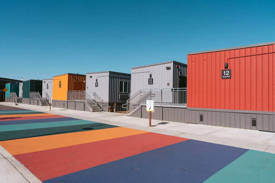 Um Plano para Melhorar a Moradia da Força de Trabalho: As Vantagens dos Contêineres Marítimos!