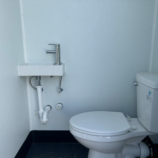 Unidade sanitária portátil econômica