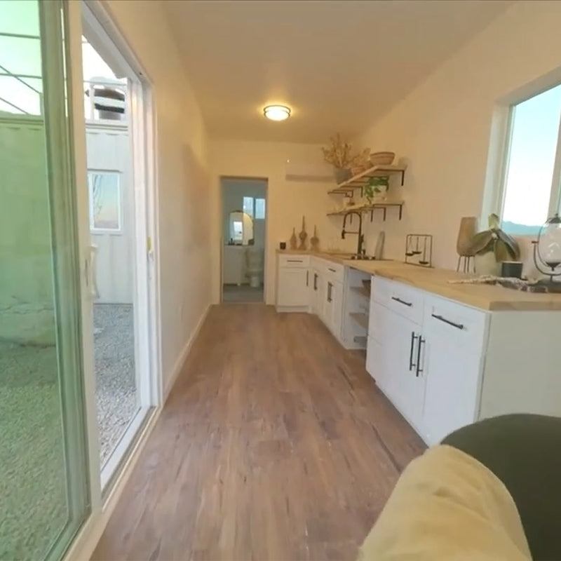 Carregue imagem no visualizador da galeriaCriando casas contêineres exclusivas para uma vida inovadora.
