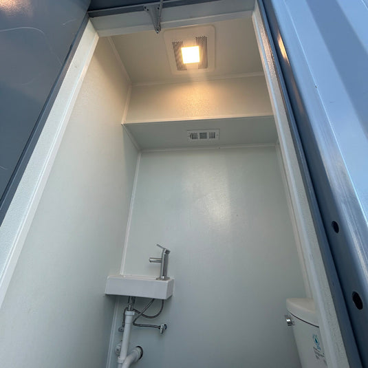 Unidade sanitária portátil econômica