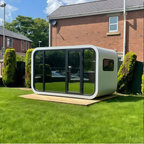 Casas pré-fabricadas em contêineres de aço com design moderno e personalizáveis, além de armazéns tipo cabine da Apple.